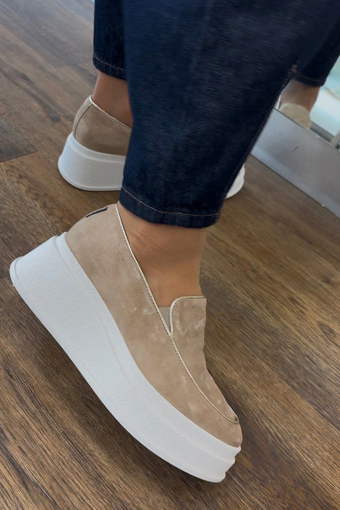 Casual Camel Suede Platform Loafer